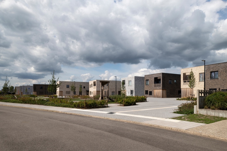 social housing in dessel by studio farris architects