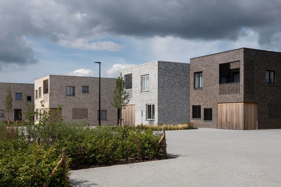 social housing in dessel by studio farris architects