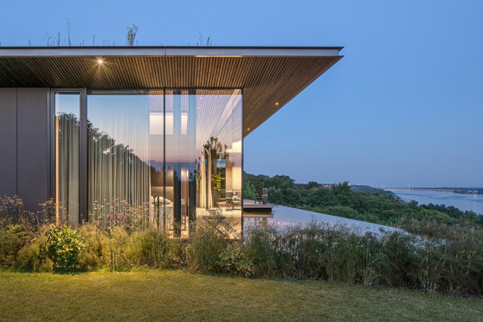 house 35 35 by 77studio