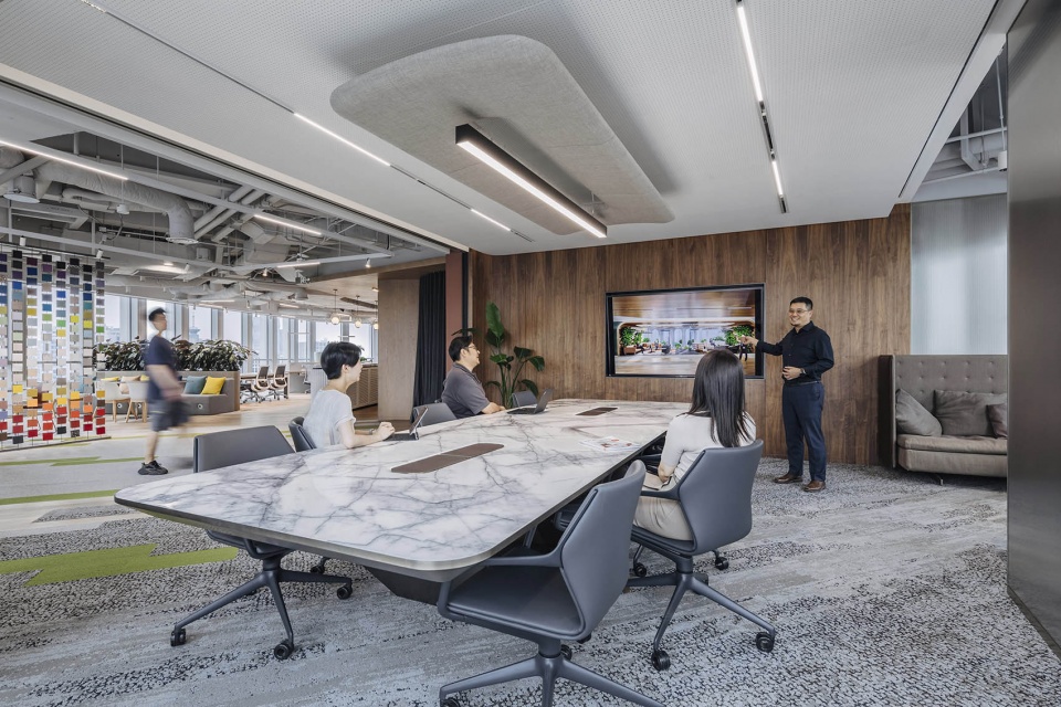 haworth hws customer experience centre in shanghai china by gensler