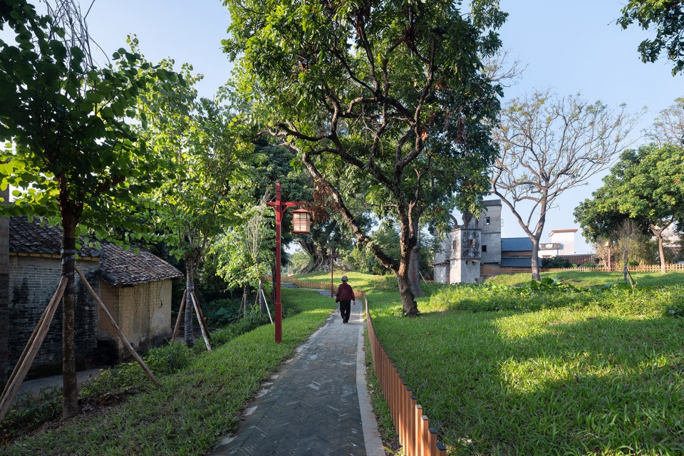 Organic renewal of the contiguous villages of Ding Peng and Huang by DONGDA SHENZHEN DESIGN CO LTD