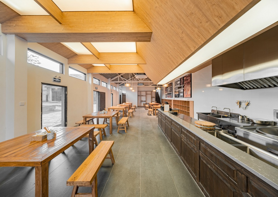 yuanjian groups pingwang grand canal bazaar by studio ininches