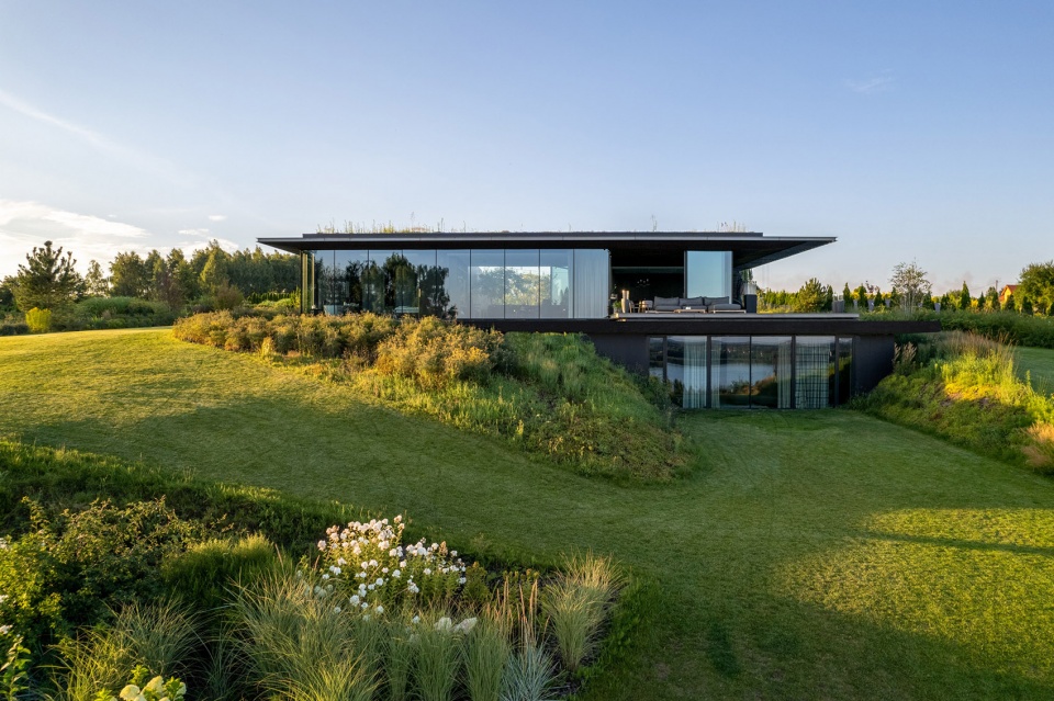house 35 35 by 77studio