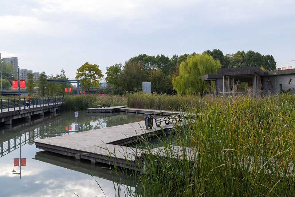Zhongjiang Park Wuhu by L A Design
