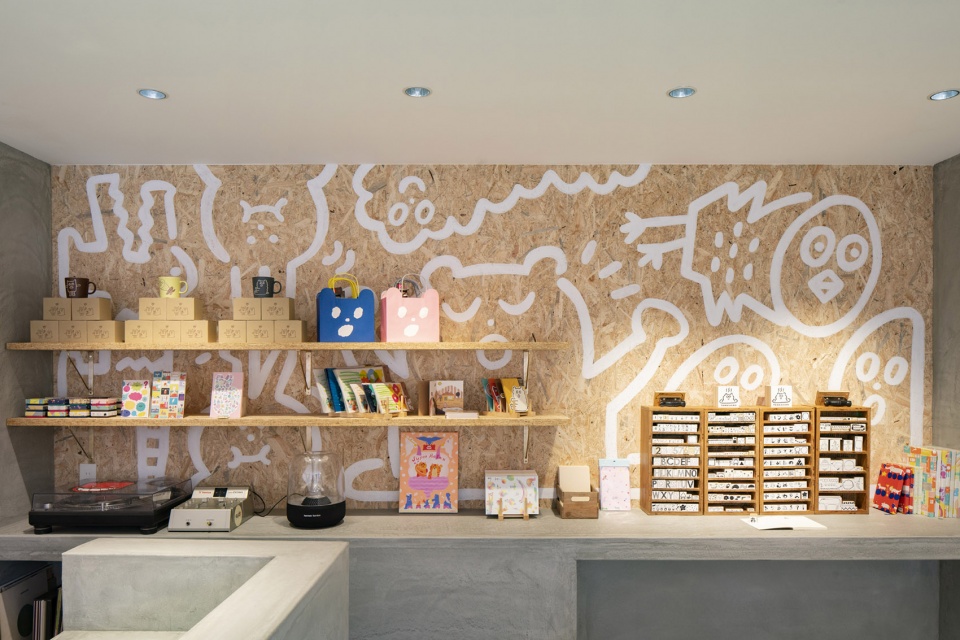 aiueo yamashiro onsen store by koyori architects