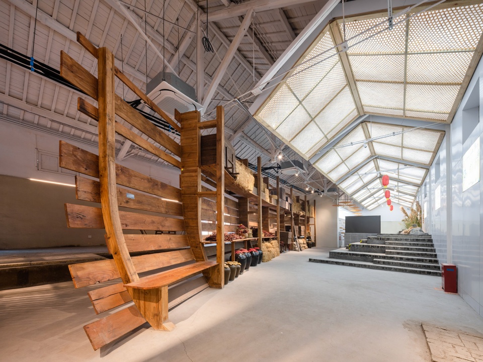 yuanjian groups pingwang grand canal bazaar by studio ininches