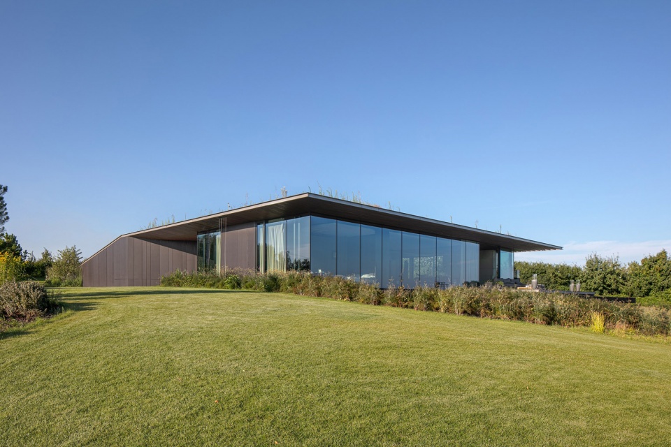 house 35 35 by 77studio