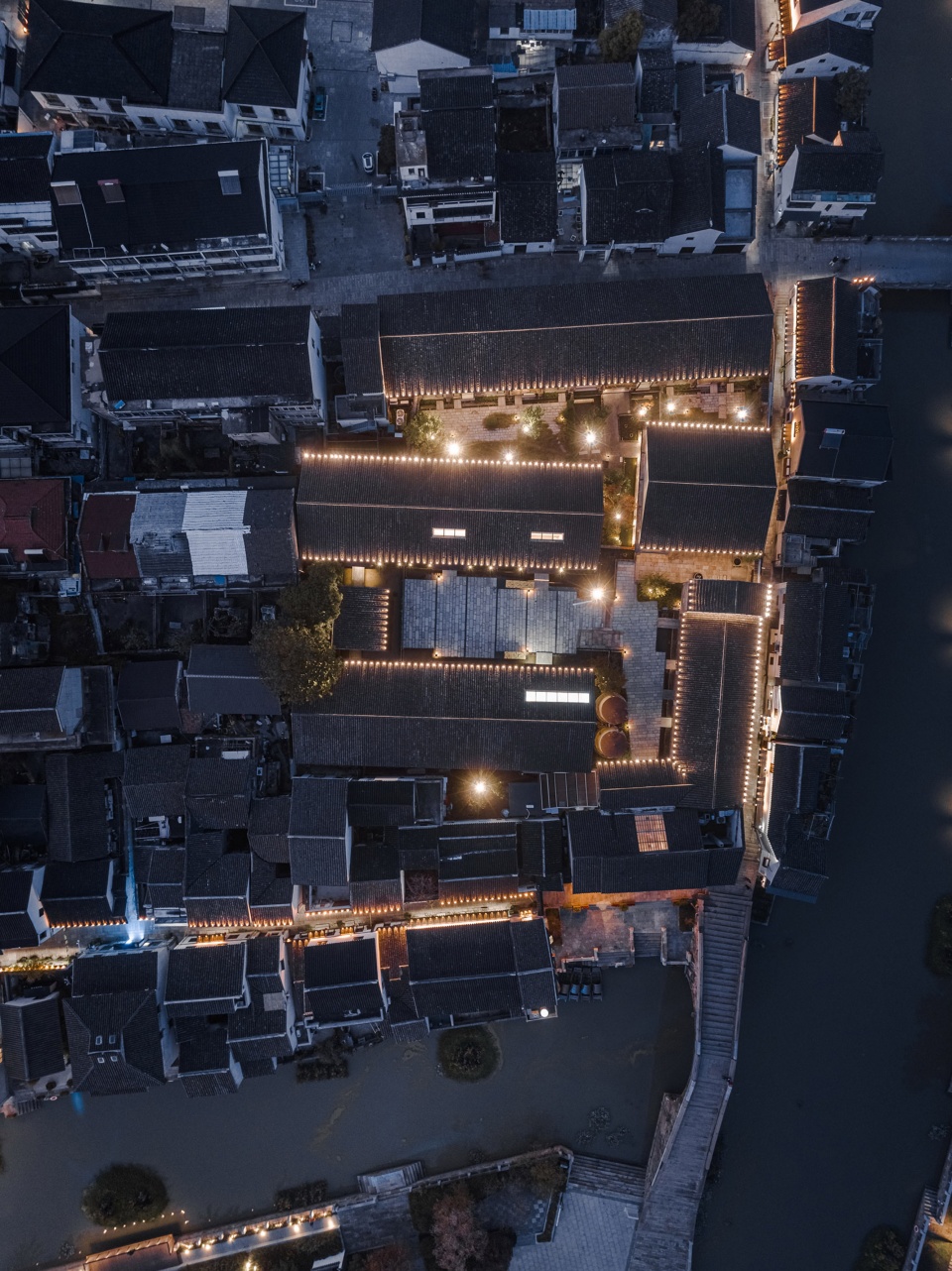yuanjian groups pingwang grand canal bazaar by studio ininches