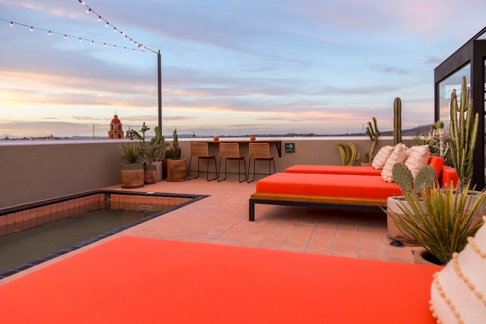 casa hoyos by a g studio