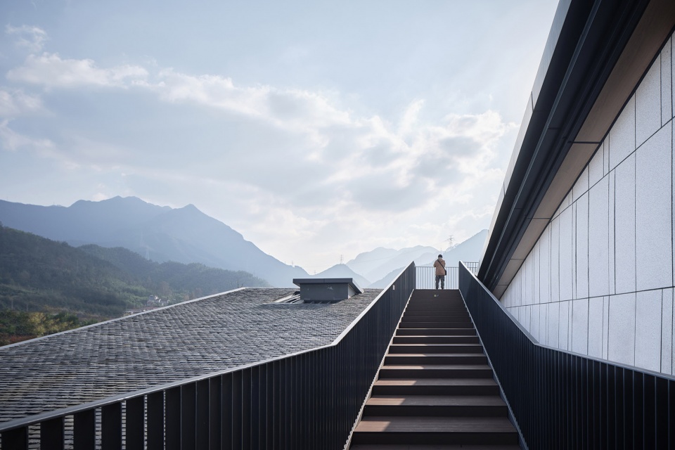 yucun tourist service center by local architecture design office