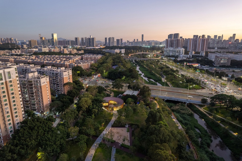 Serpentine Bookhouse China by ATELIER XI