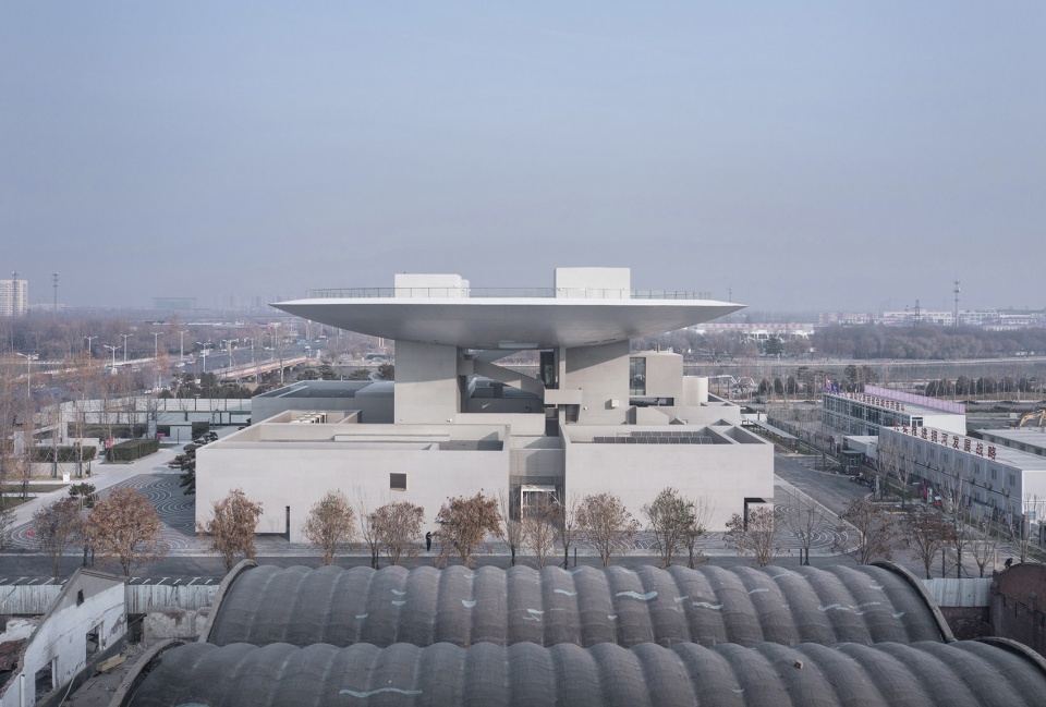 Taiping River Urban Area Exhibition Centre in Shijiazhuang by azLa 