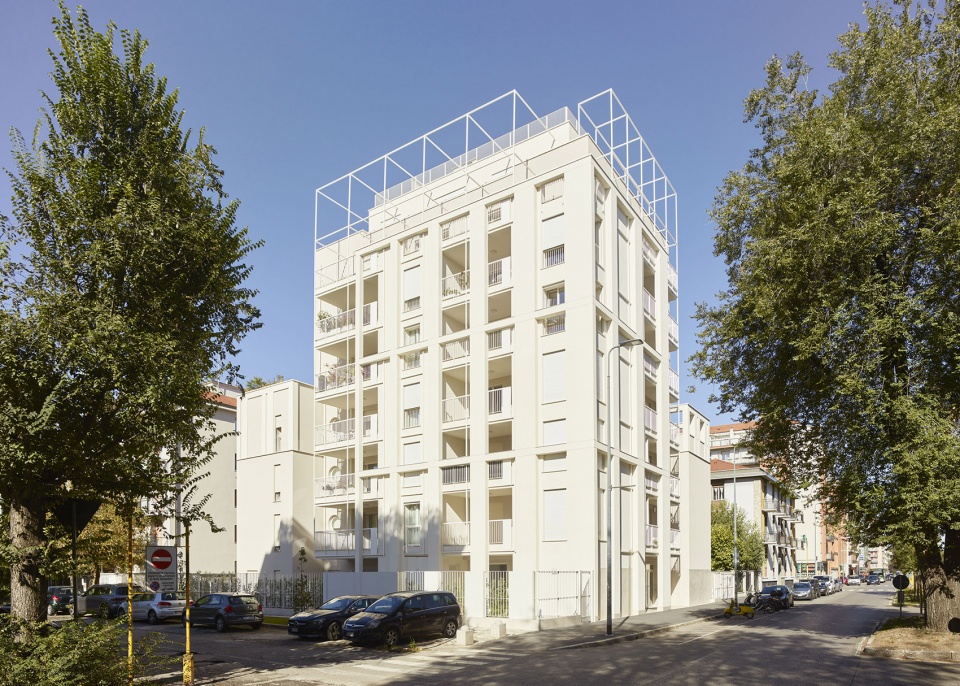 Casa Calipso Milan by Degli Esposti Architetti