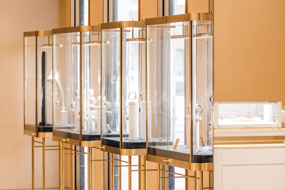 Craft and Monument Piaget Flagship Boutique China by Neri Hu Design and Research Office