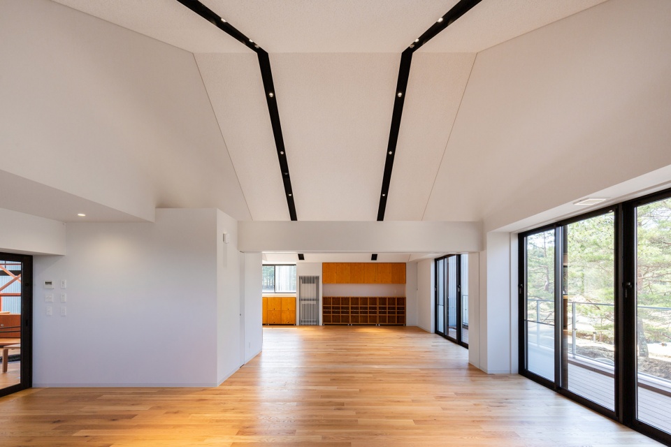 ub nursery by hibinosekkei youji no shiro kids design labo