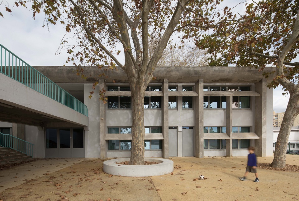 eb 36 school by jose adriao arquitectos