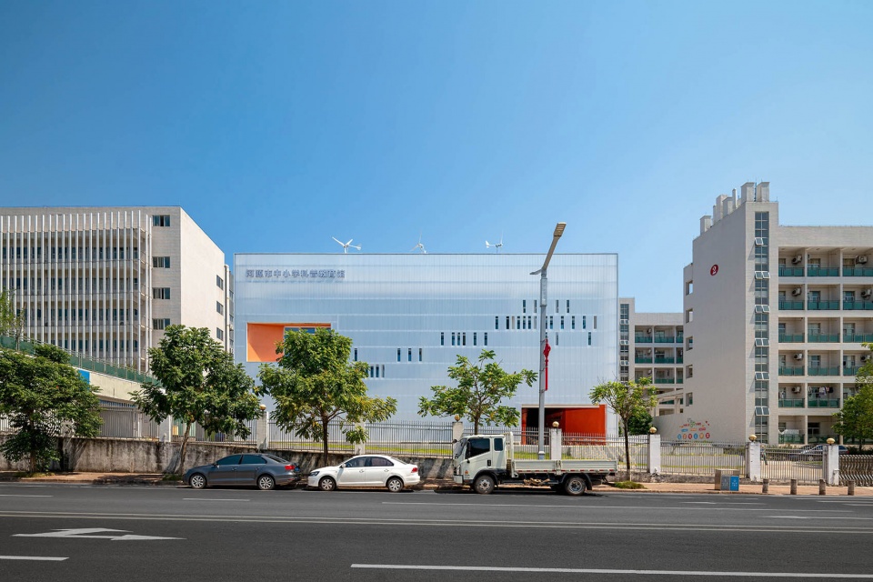 Heyuan Museum of Popular Science Education for K 12s by Tao Zhi Studio Architectural Design and Research Institute of SCUT