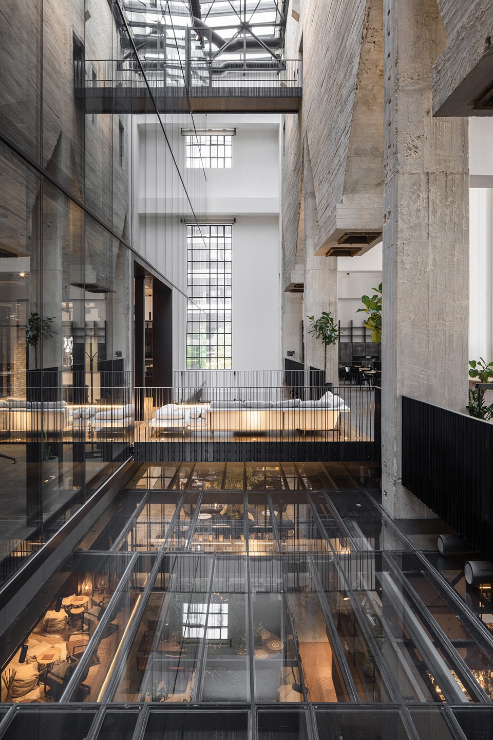 werk restaurant BEEF ARCHITEKTI
