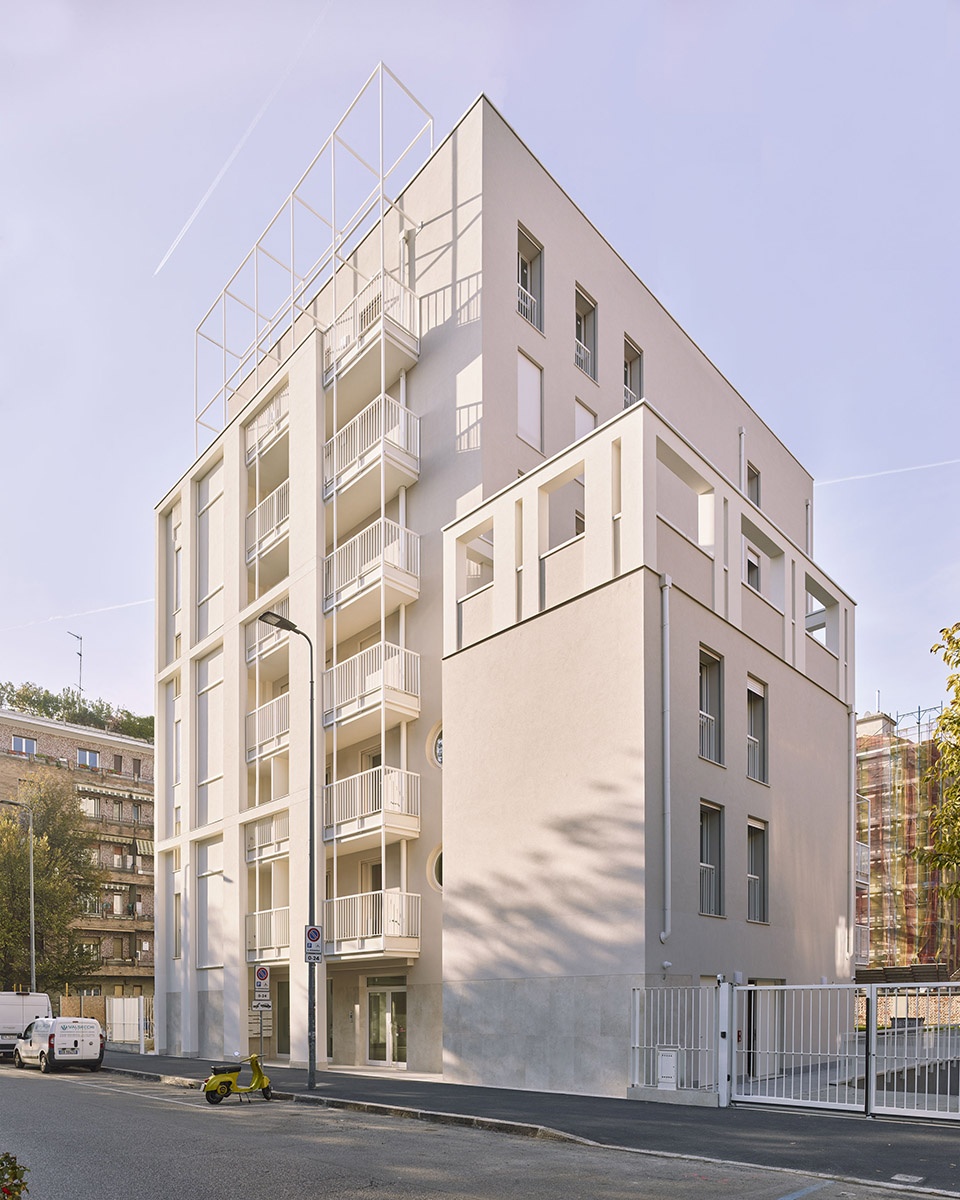 Casa Calipso Milan by Degli Esposti Architetti