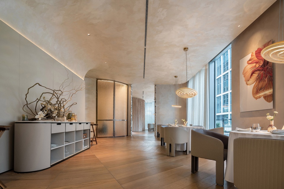 grow in qianhai kerry center by hejidesign