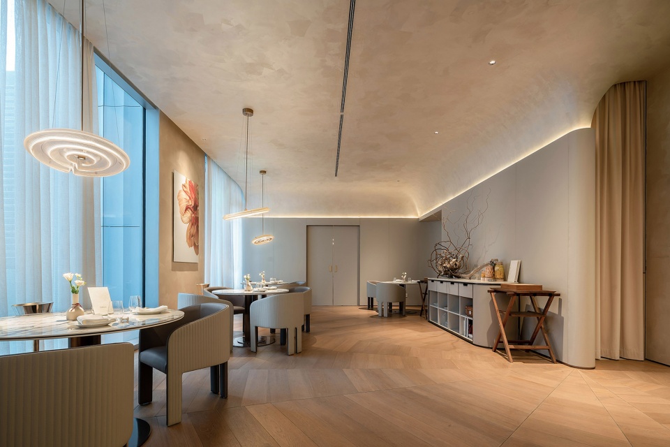 grow in qianhai kerry center by hejidesign