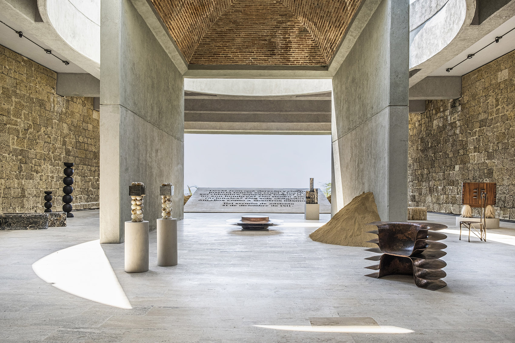 Exhibition montesino by galerie philia 