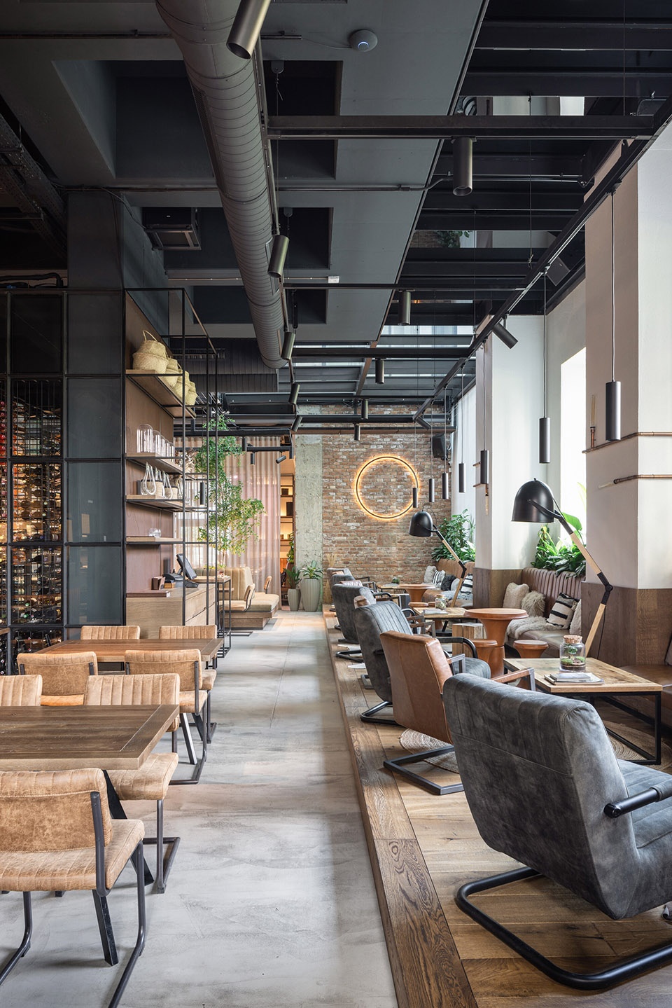 werk restaurant BEEF ARCHITEKTI