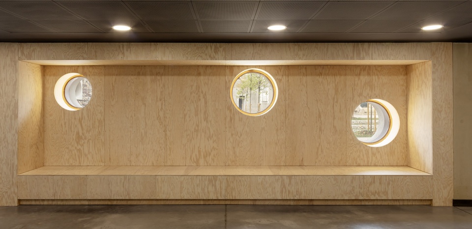 Chessy cultural centre by Opus 5 architectes