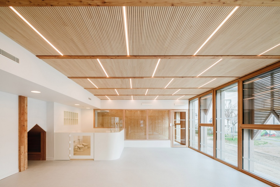 Saint Louis kindergarten Janez Nguyen Architects