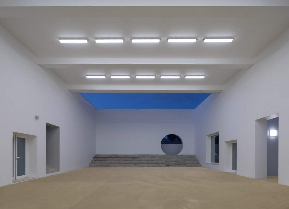 eb 36 school by jose adriao arquitectos