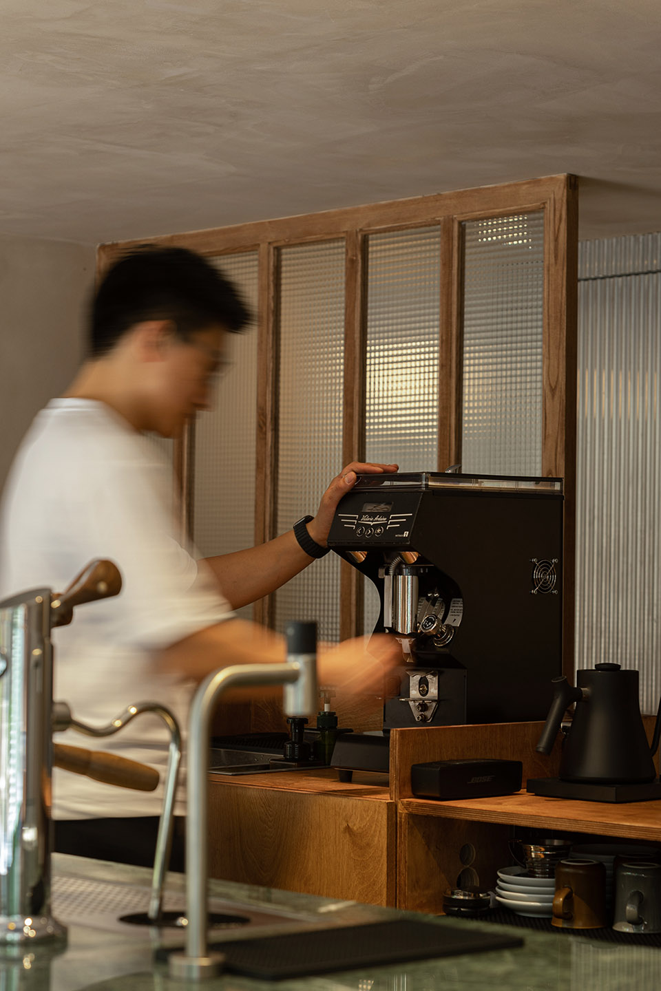 Stamp Cafe by wooom studio 谷德设计网