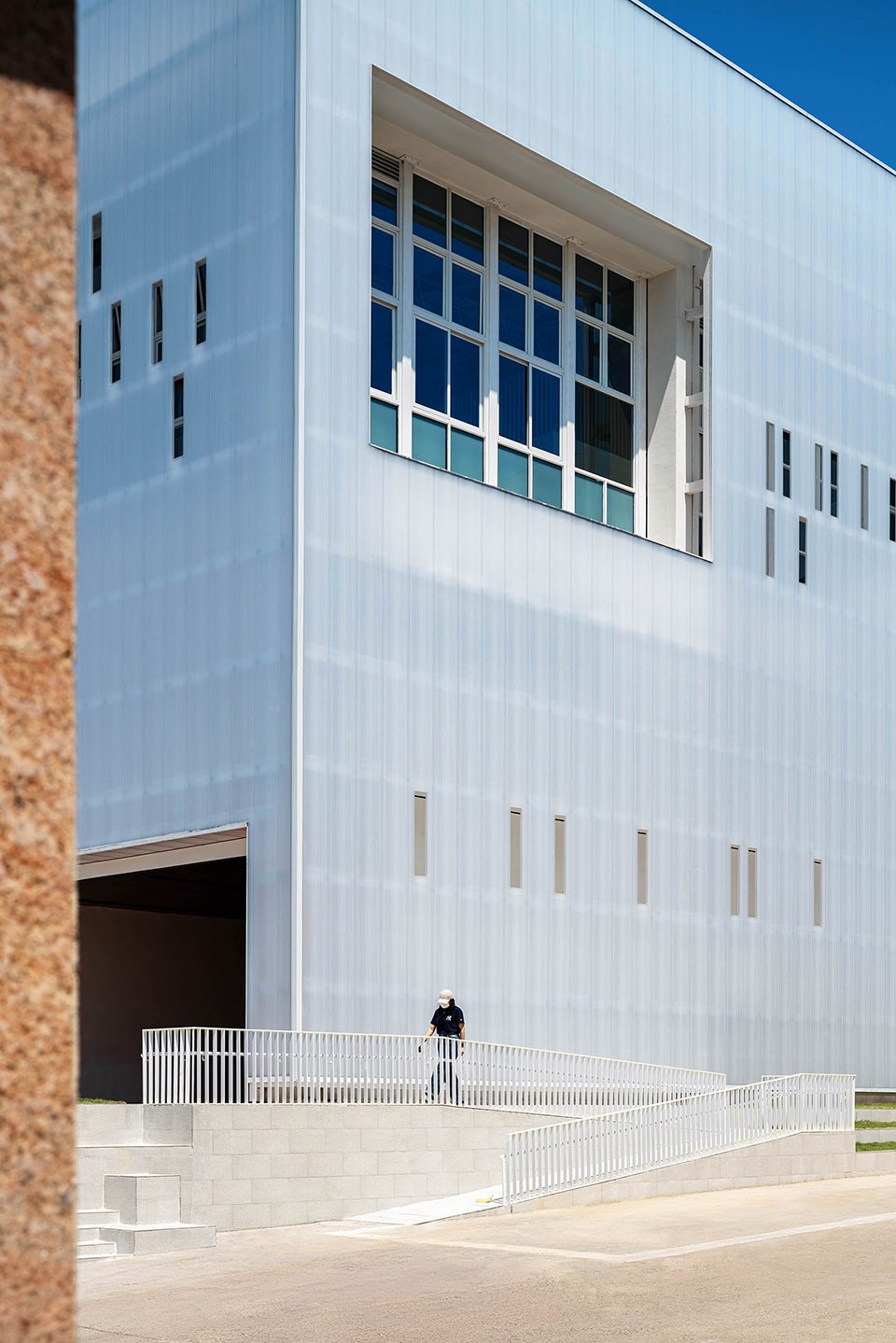 Heyuan Museum of Popular Science Education for K 12s by Tao Zhi Studio Architectural Design and Research Institute of SCUT