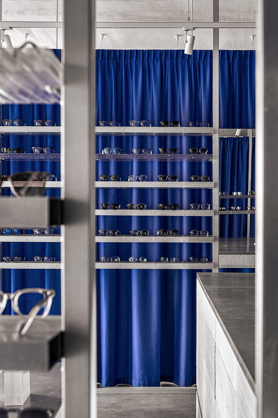 Radius 58 optics pop up Resource coffee by DA bureau