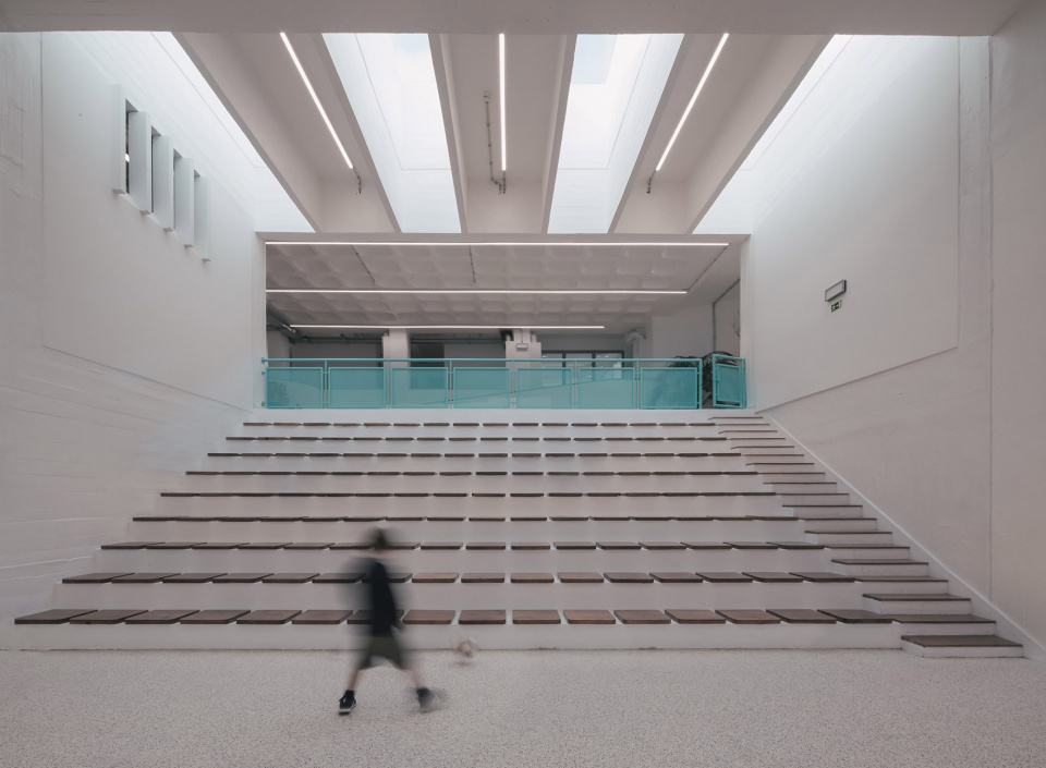 eb 36 school by jose adriao arquitectos