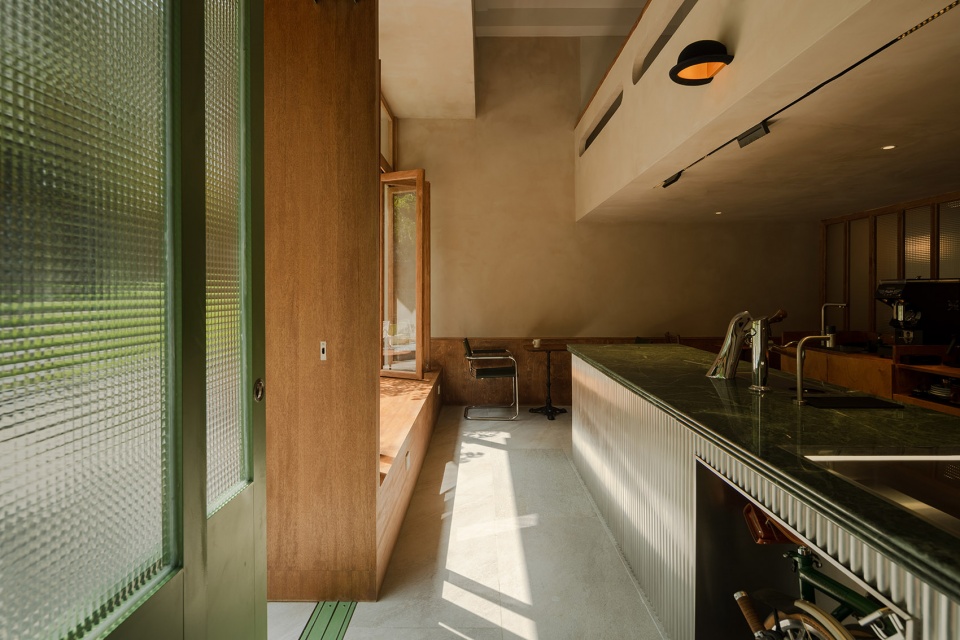 stamp cafe by wooom studio
