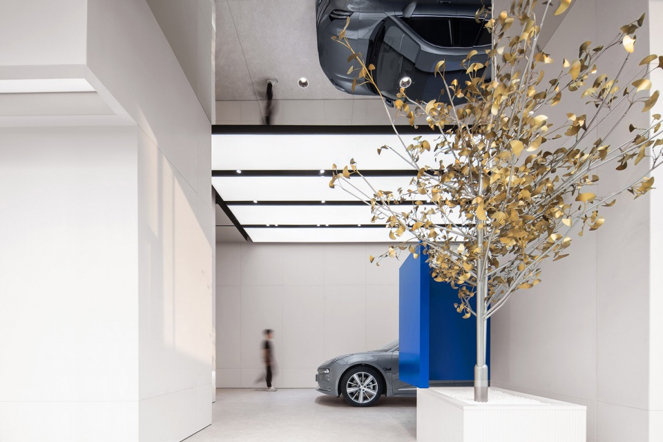 ZEEKR Center极氪中心 西安南湖金座店,陕西 / MOC DESIGN OFFICE