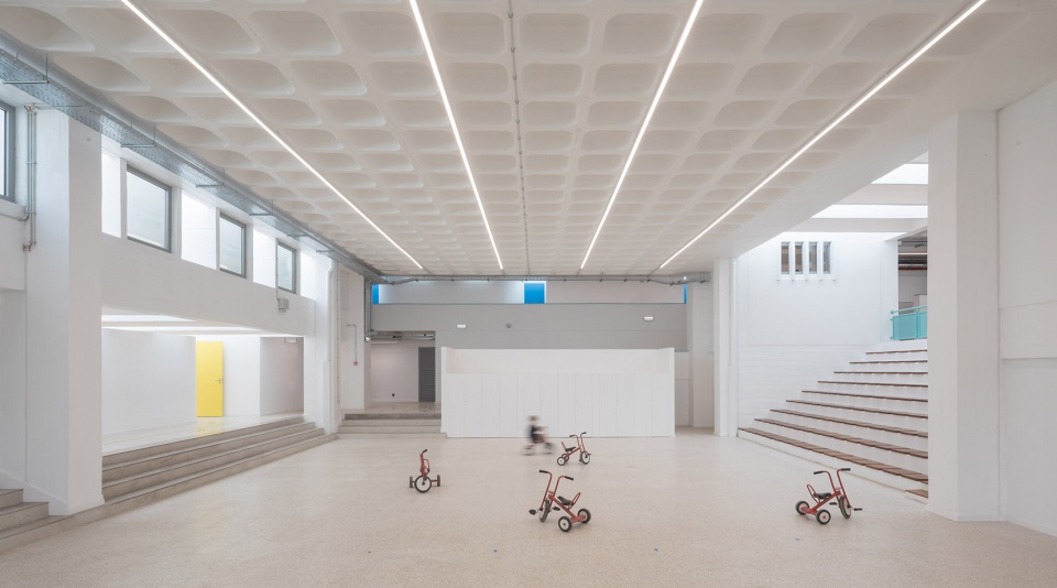 eb 36 school by jose adriao arquitectos