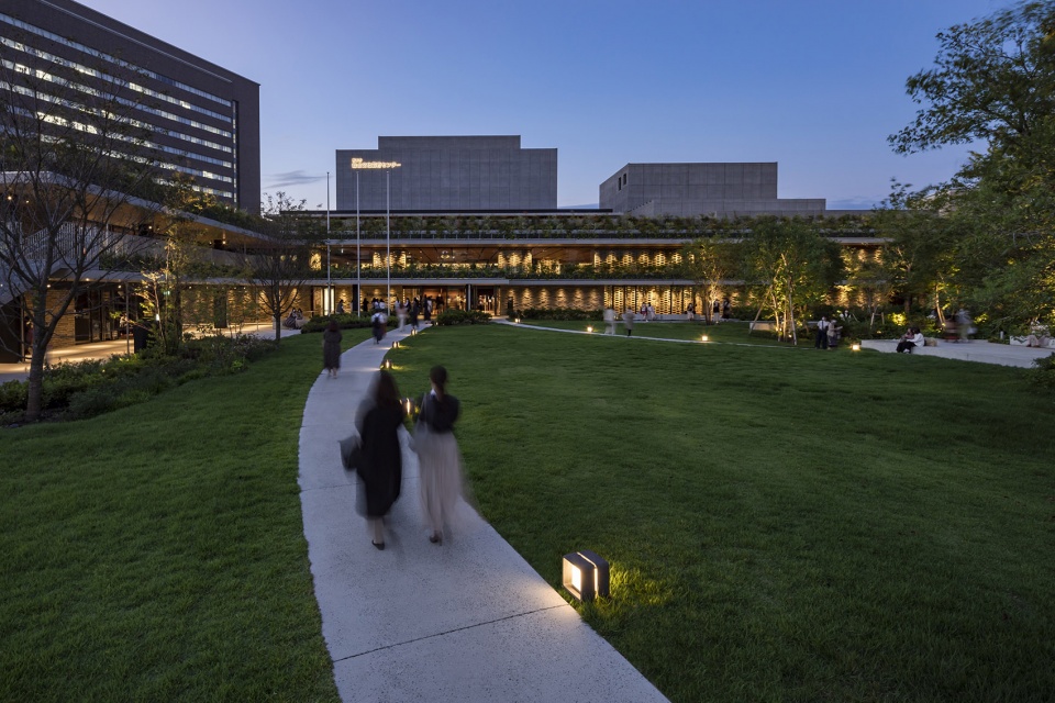 Hirakata Performing Visual Arts Center by Nikken Sekkei Ltd
