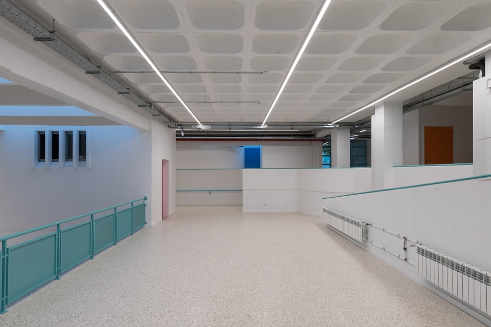 eb 36 school by jose adriao arquitectos