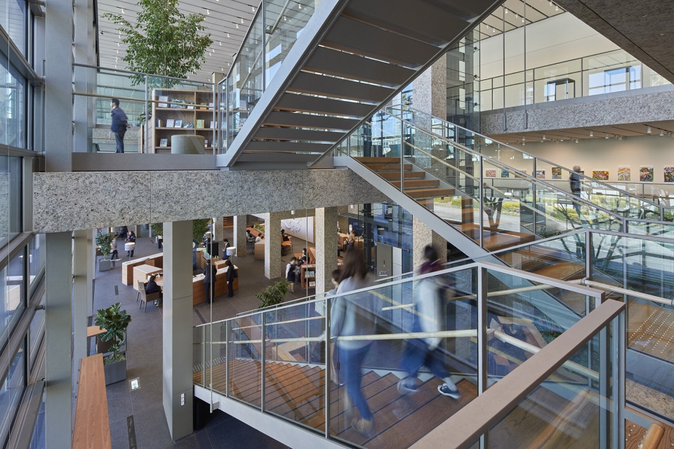 Awa Bank Head Office Sales Department Building by Nikken Sekkei Ltd