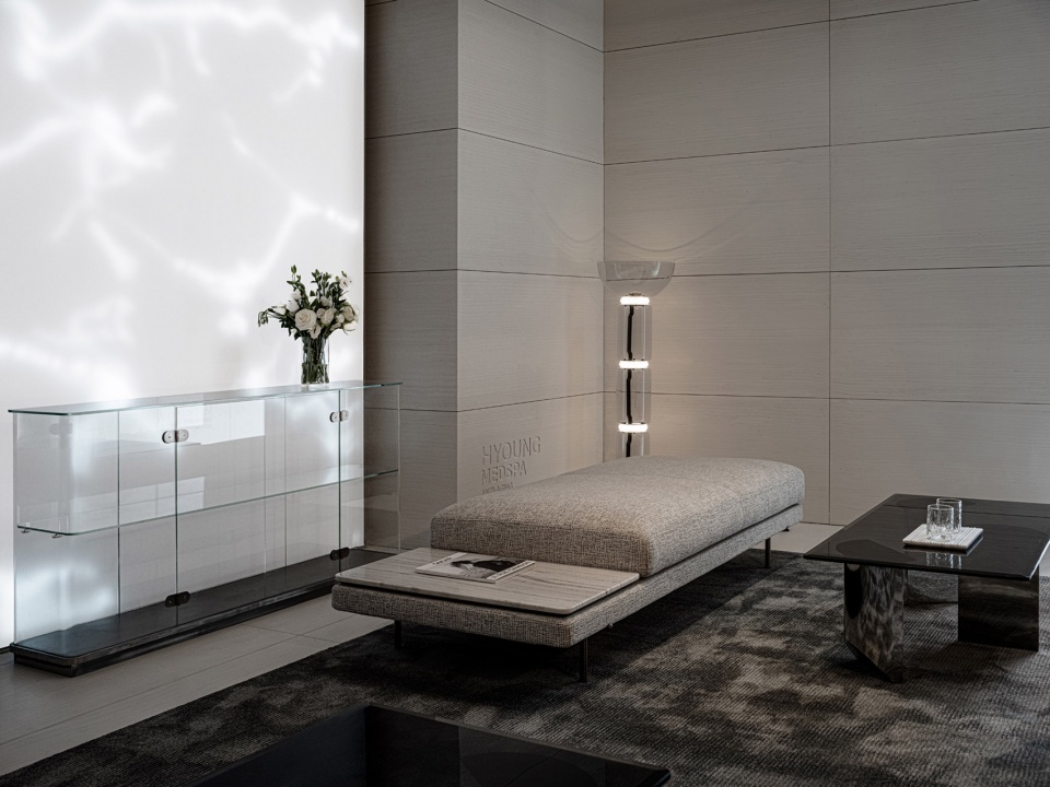 hyoung by jacky w design