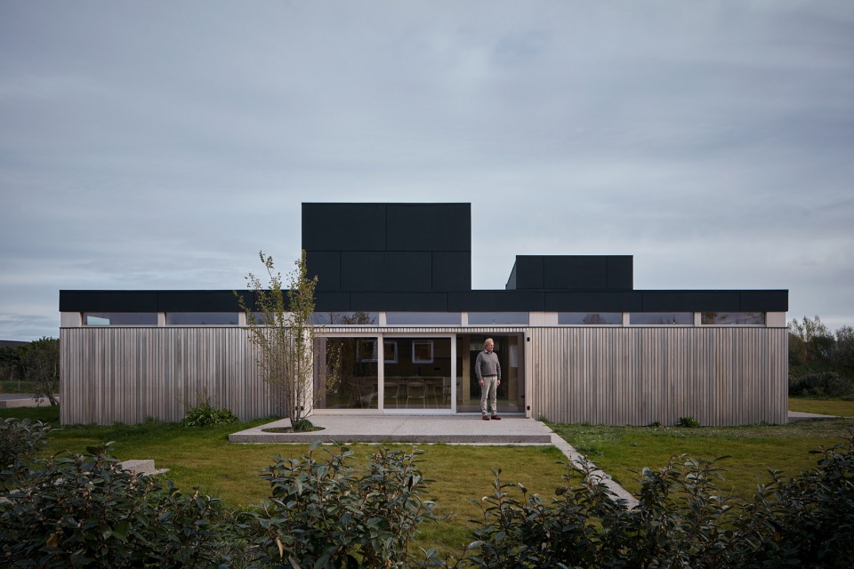 warm nest maggies centre by ark shelter archekta