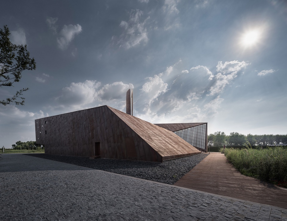 yangtze river crossing campaign memorial park by atelier zhou ling