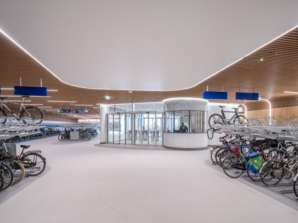 IJBOULEVARD VenhoevenCS