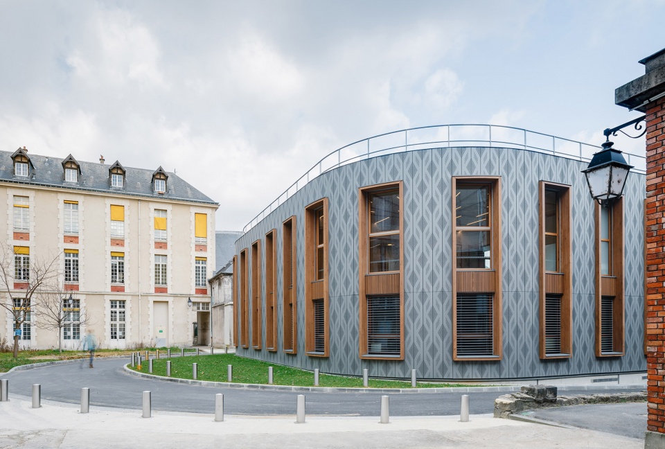 Saint Louis kindergarten Janez Nguyen Architects