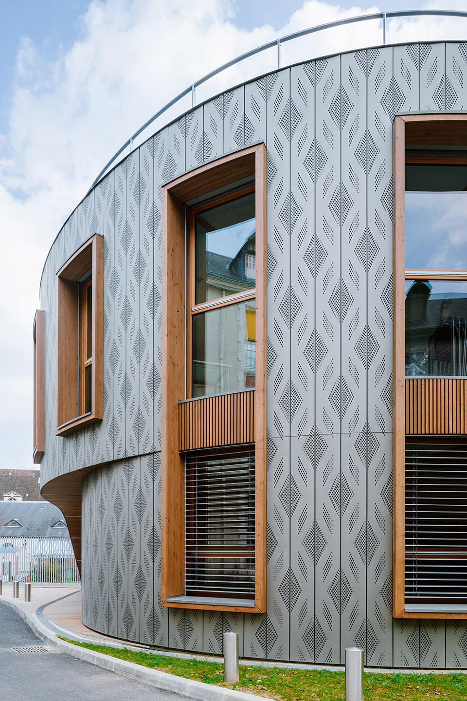 SaintLouis kindergarten by Janez Nguyen Architects 谷德设计网