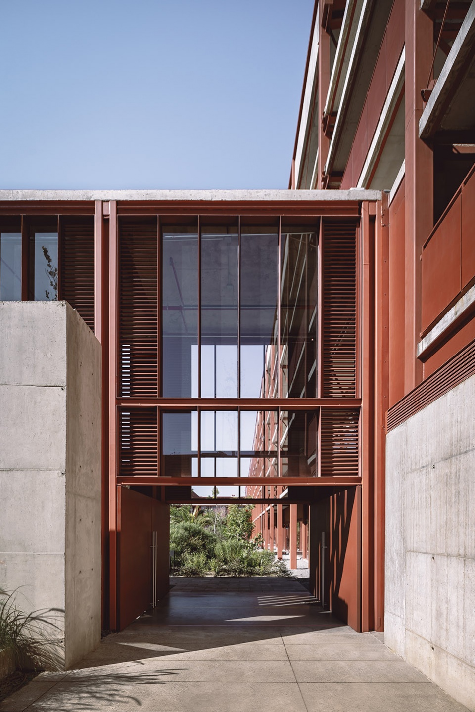 campus cbg by estudio mmx luis campos