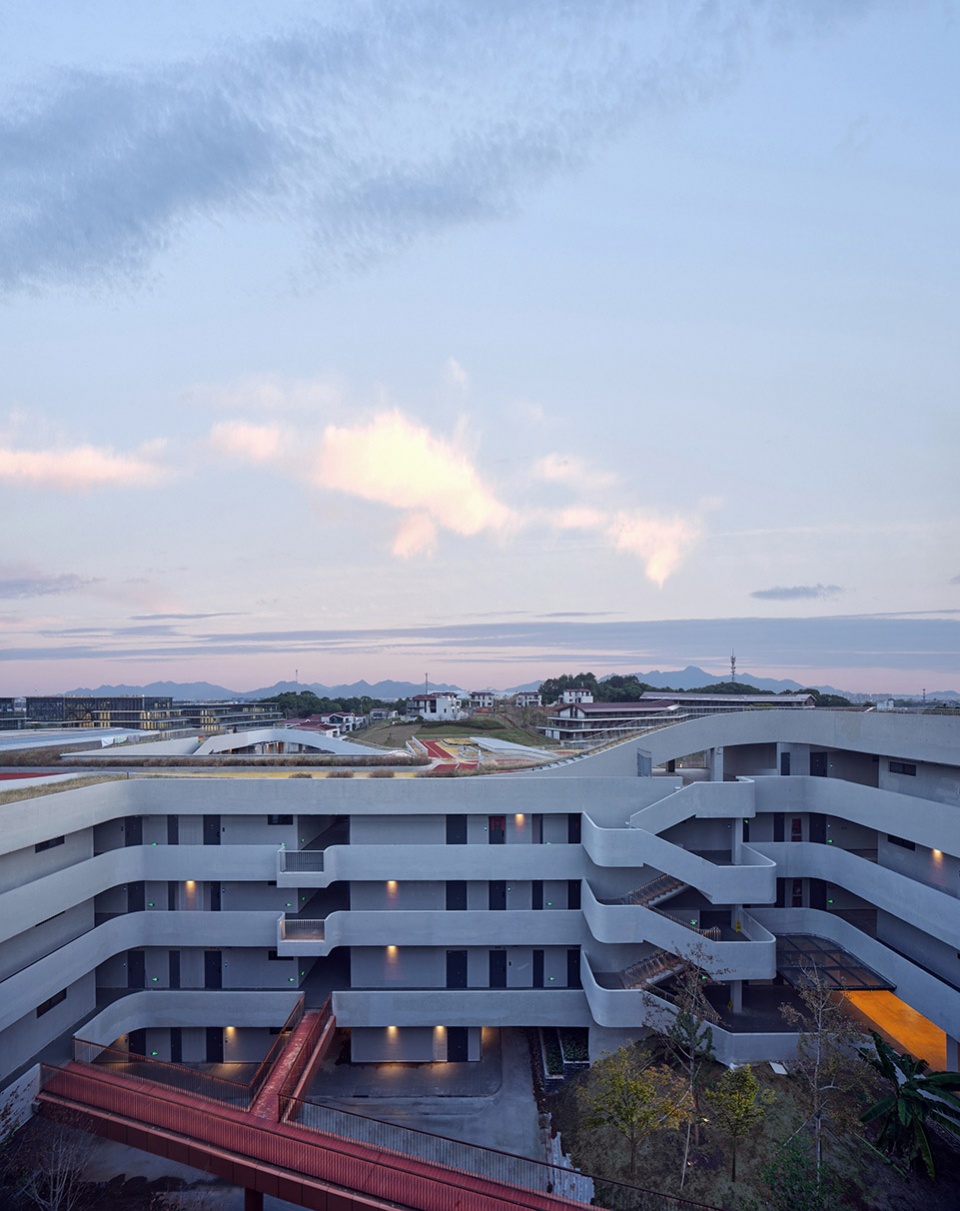 student community center at yangtze delta region institute quzhou of uestc by time space architecture studio tjad