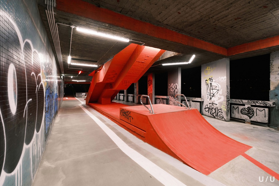 vltavska underground U U studio and Re place