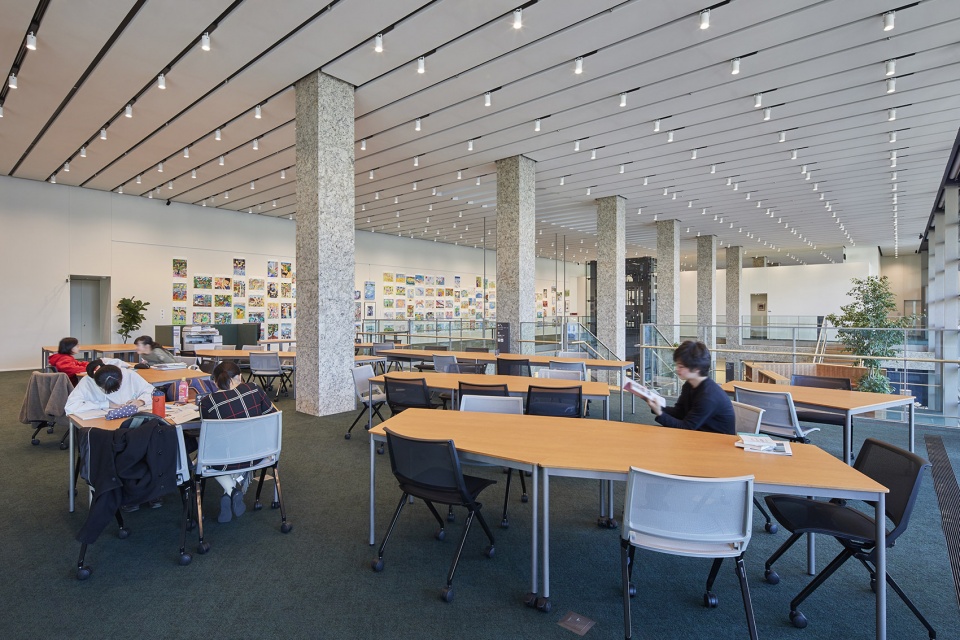 Awa Bank Head Office Sales Department Building by Nikken Sekkei Ltd